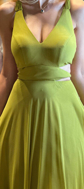 Açık Yeşil Sırt Dekolteli Kloş Etekli Likralı Uzun Abiye Elbise 6556 - 4