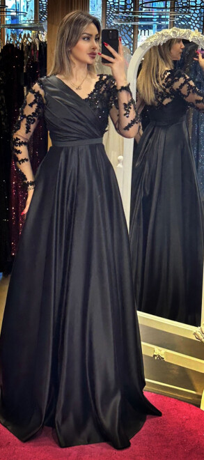 Siyah Uzun Kollu Dantel Detaylı Kloş Etekli Saten Uzun Abiye Elbise 7510 - 1